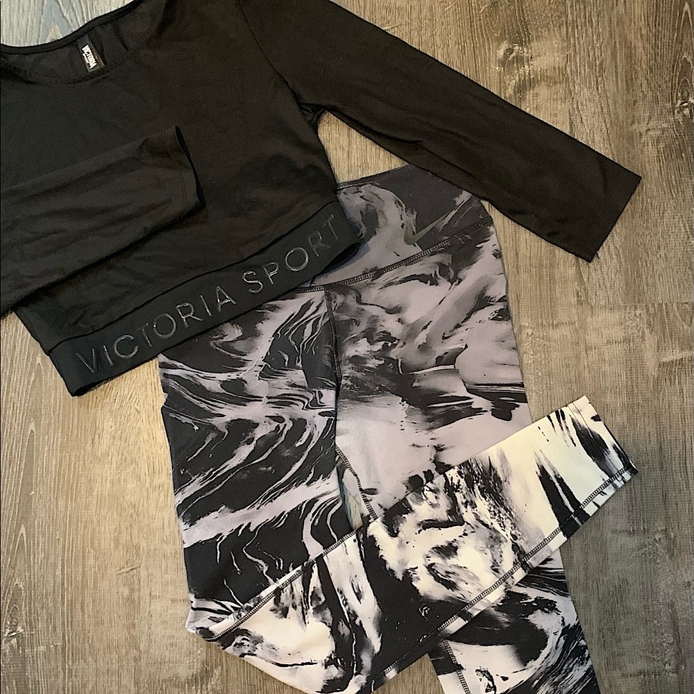 Marble Nike Leggings